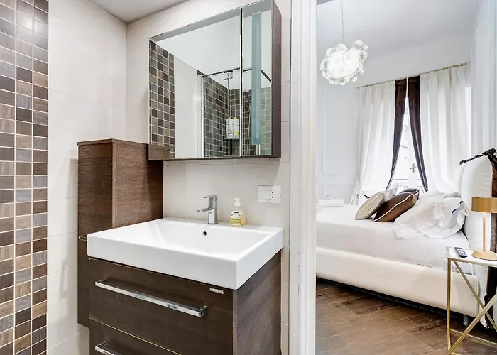 בית נופש Next To Spanish Square - Romedreamhome *