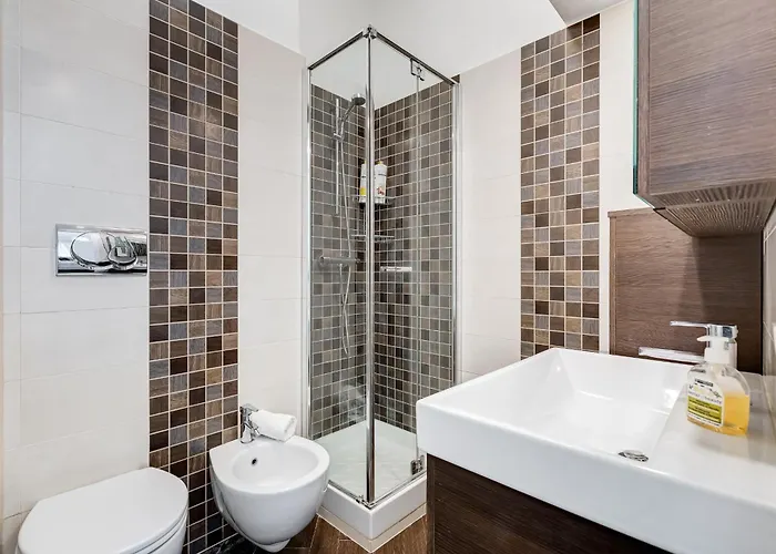 Next To Spanish Square - Romedreamhome בית נופש רומא