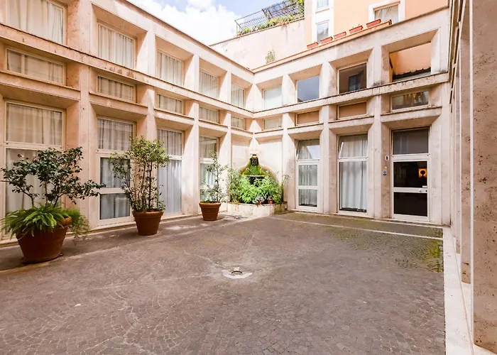Next To Spanish Square - Romedreamhome בית נופש