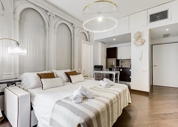 Next To Spanish Square - Romedreamhome בית נופש