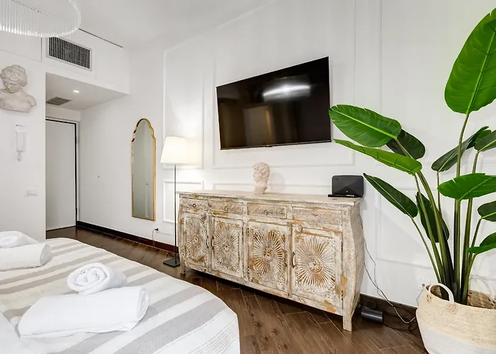 בית נופש Next To Spanish Square - Romedreamhome *